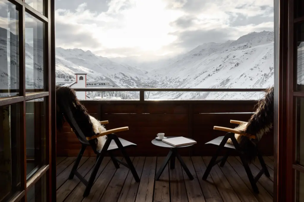 Ausblick Balkon Heritage Suite Mountain View im TOP Hotel Hochgurgl